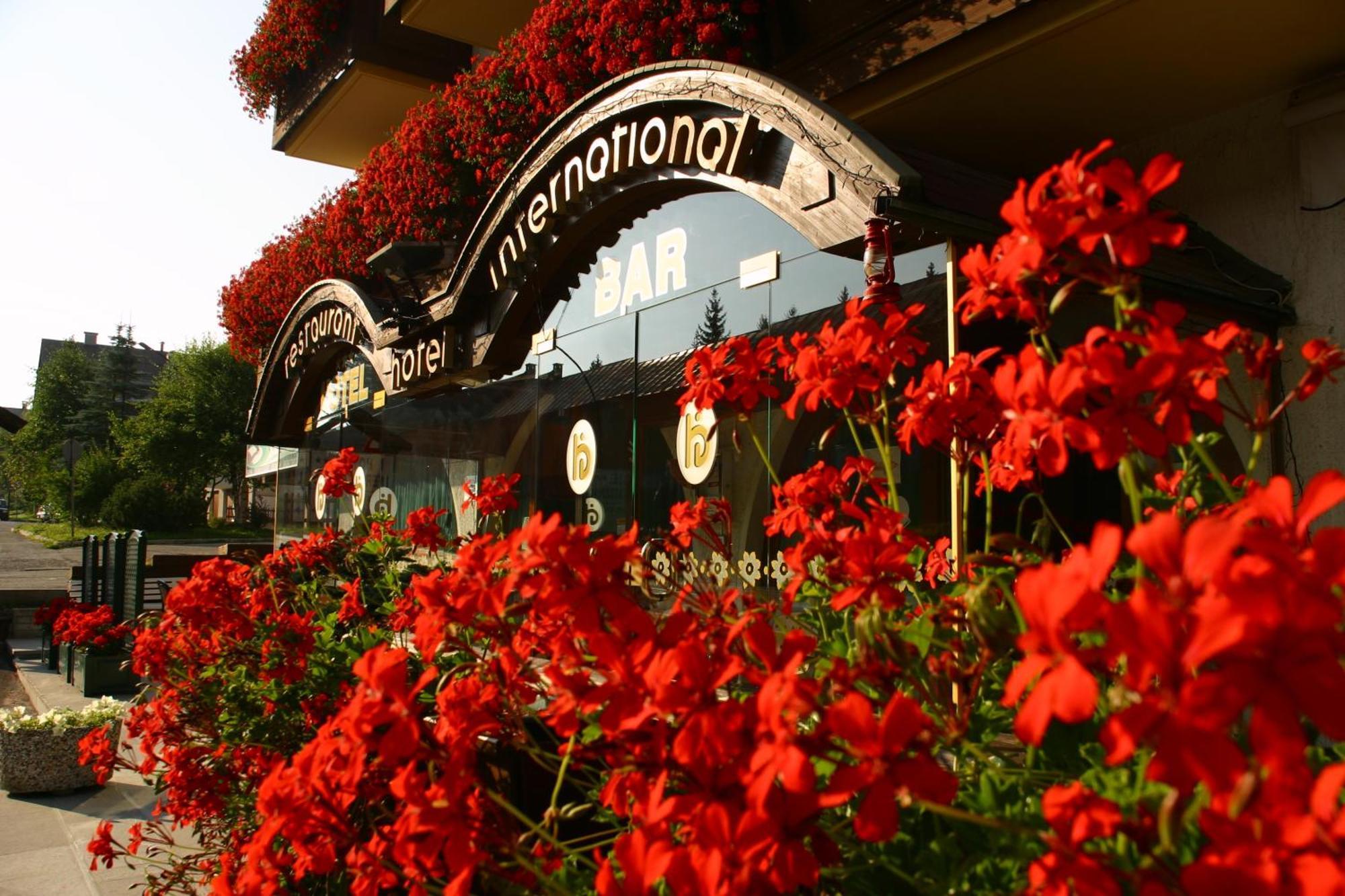 Hotel International Тарвизио Екстериор снимка