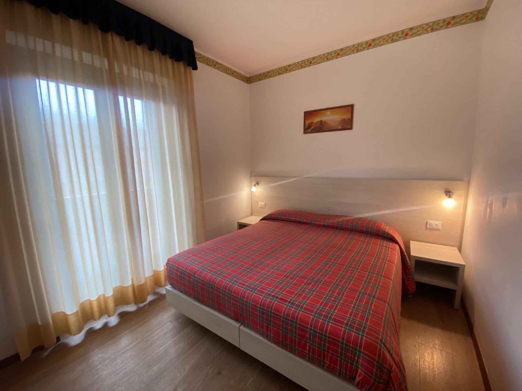 Hotel International Тарвизио Екстериор снимка